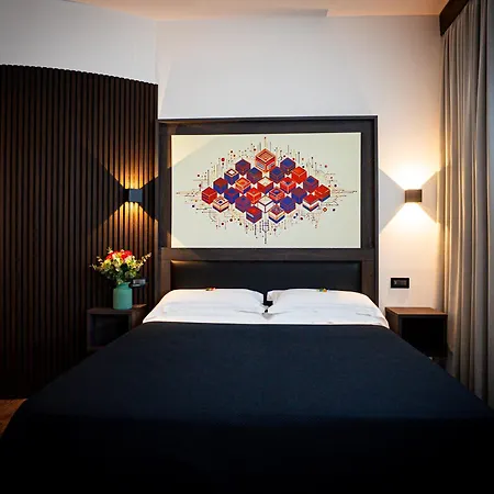 Twentyone Hotel-3