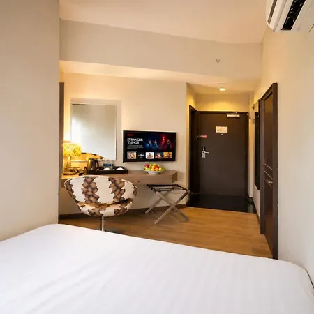 Arenaa Deluxe Hotel-2