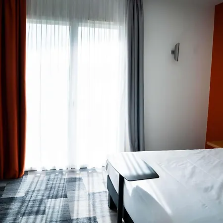 ibis Styles Bourbon Lancy-3