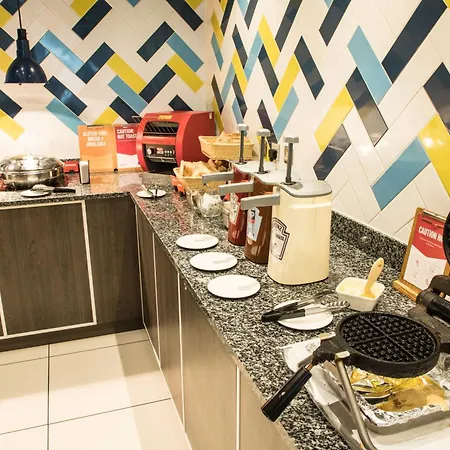 Hampton By Hilton London Croydon-2