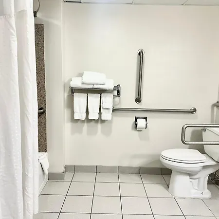 Holiday Inn Express & Suites Meriden By Ihg-2