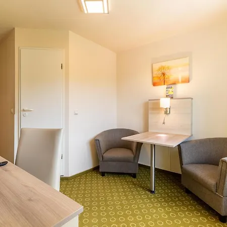 Hotel Am Buehl-2