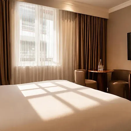 The May Fair Hotel, Mayfair, London-3