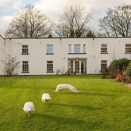 Dunadry Hotel And Gardens-3