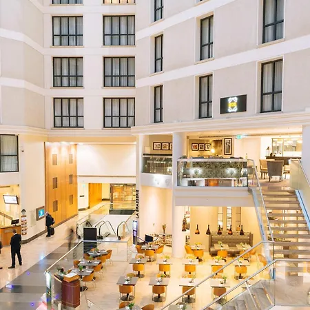 Sofitel London Gatwick-3