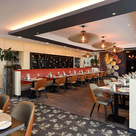 Moevenpick Hotel Amsterdam City Centre-2