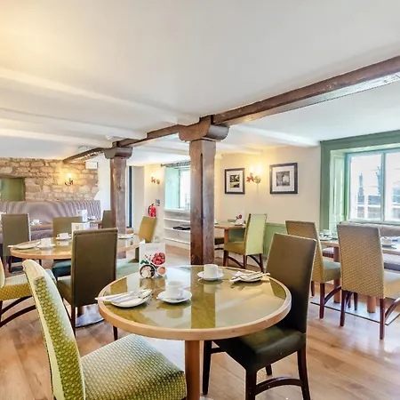 Banbury Wroxton House Hotel-2
