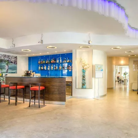 Mercure Rimini Lungomare-2