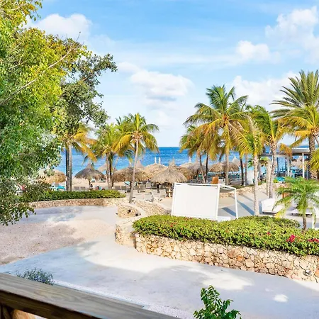 Van Der Valk Plaza Resort Bonaire-3