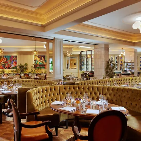 Castlecourt Hotel, Spa & Leisure-3