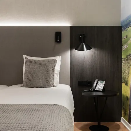 Mercure Hotel Schiphol Terminal-2
