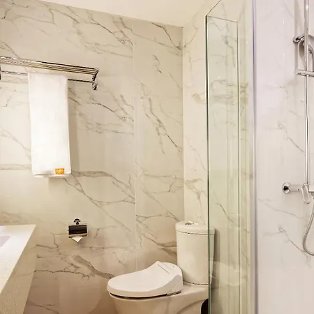 Harris Hotel And Conventions Kelapa Gading Jakarta-3