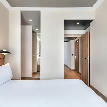 Ac Hotel Atocha By Marriott-2