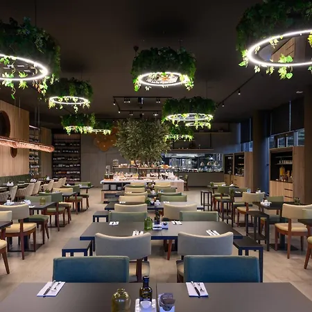 Melia Braga Hotel & Spa-3