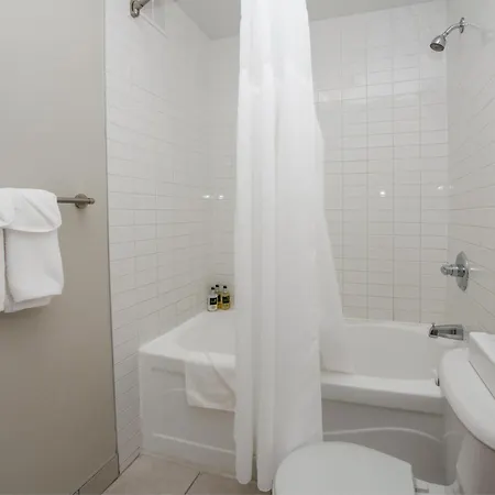 Coast Lethbridge Hotel & Conference Centre-2