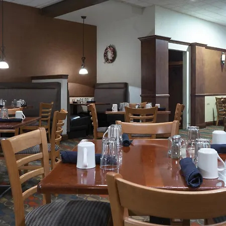 Holiday Inn Harrisburg I-81 Hershey Area By Ihg-2