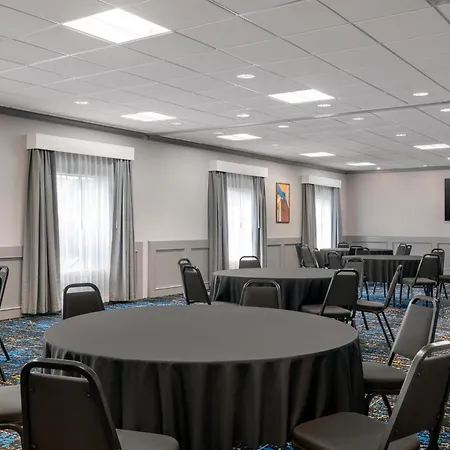 Hampton Inn Detroit/Southgate-2