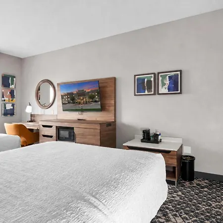 Hampton Inn & Suites Houston Rosenberg-2