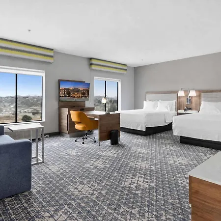 Hampton Inn & Suites Houston Rosenberg-3