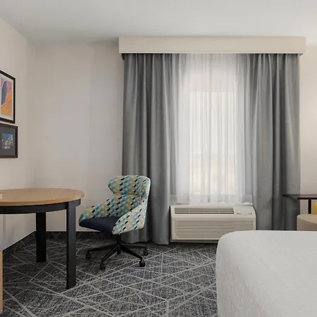 Hampton Inn By Hilton Toronto Airport Corporate Centre-3