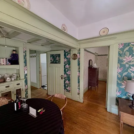 Arundel Mansions Hotel-2
