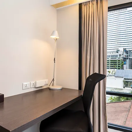Maitria Hotel Sukhumvit 18 Bangkok - A Chatrium Collection-2