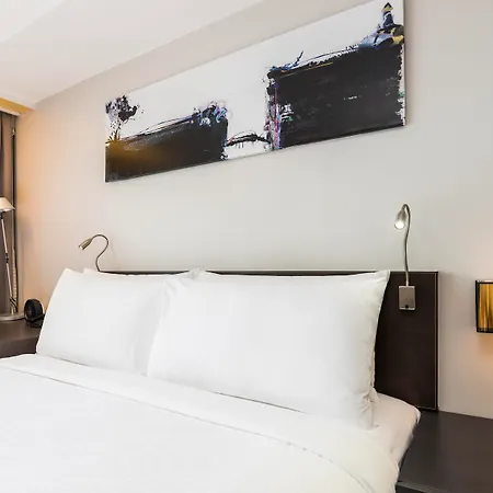 Maitria Hotel Sukhumvit 18 Bangkok - A Chatrium Collection-3