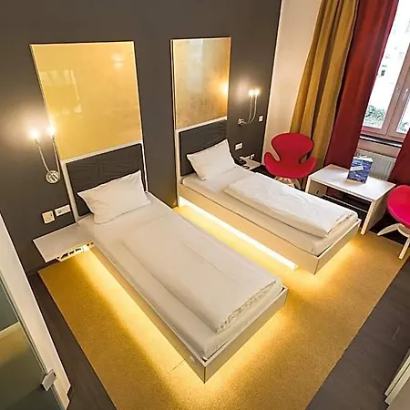 Hotel Sinsheim-3