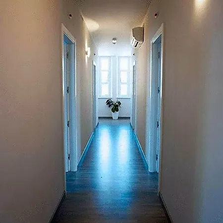 Estacio Del Nord-2