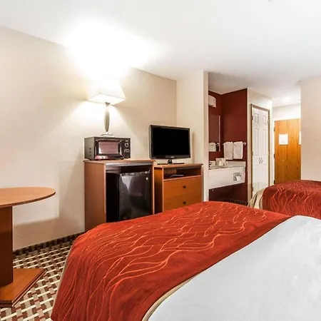 Quality Inn Seaman-2