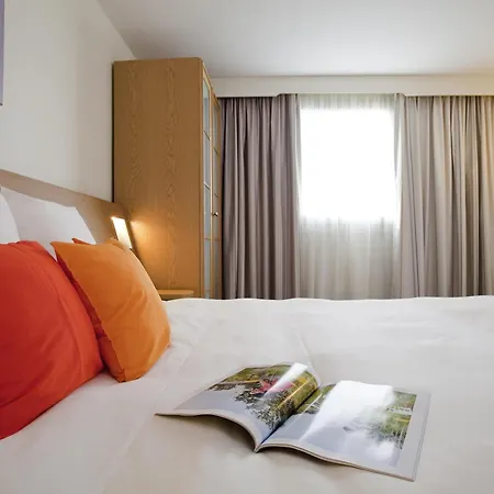Novotel Nantes Centre Bord de Loire-2