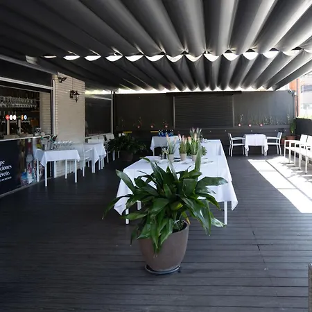 Hotel Ciutat Martorell-3
