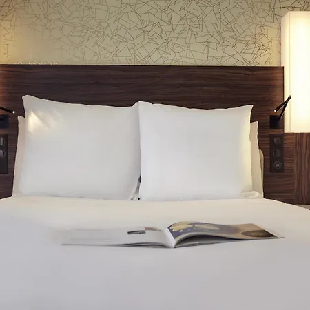 Mercure Paris Arc De Triomphe Etoile-2