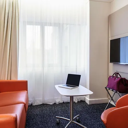 Mercure Nantes Centre Grand Hotel-3