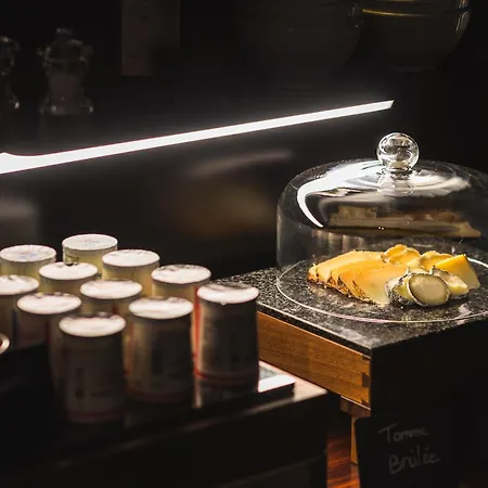 LHotel - face au château - boutique hôtel et séminaires-2