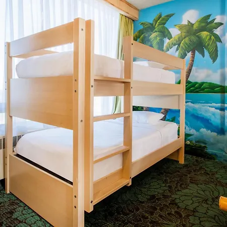 Fantasyland Hotel-3