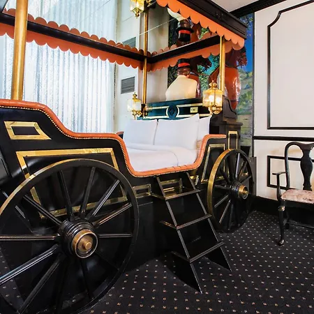 Fantasyland Hotel-3