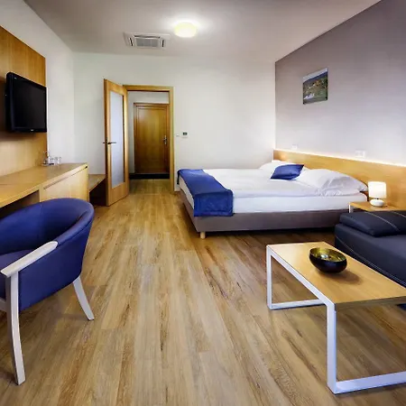 Hotel Kaskada-3