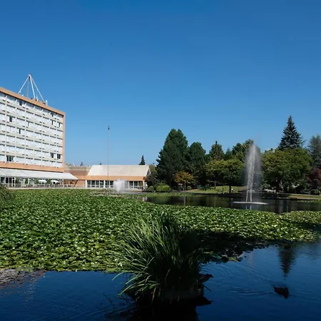 Coast Chilliwack Hotel By Apa-2