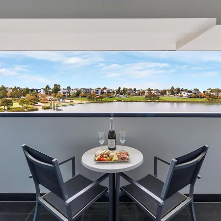 Mercure Melbourne Caroline Springs-2