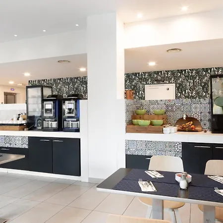 Holiday Inn - Marseille Airport By Ihg-2