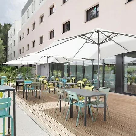 Holiday Inn - Marseille Airport By Ihg-3