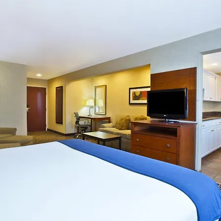 Holiday Inn Express Hotel & Suites Wabash By Ihg-2