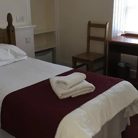 Novar Arms Hotel-3