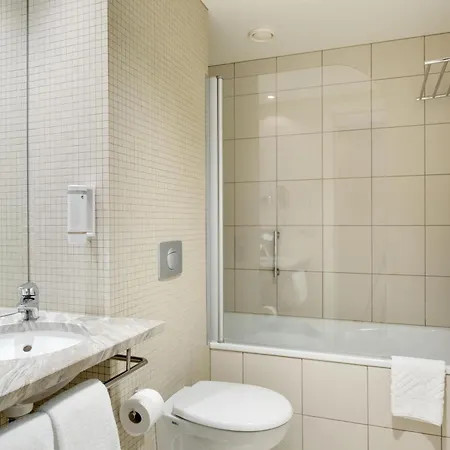 Hilton Reykjavik-3
