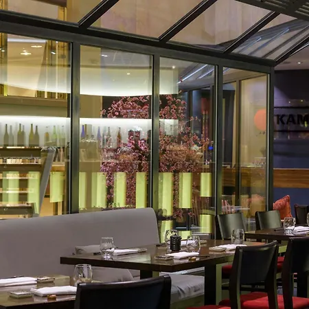 Moevenpick Hotel Geneva-2