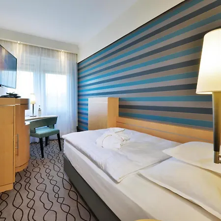 Best Western Premier Parkhotel Kronsberg-3