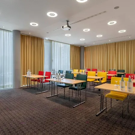 Wyndham Frankfurt Niederrad-2