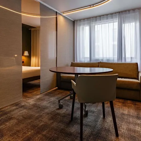 Novotel Suites Reims Centre-3