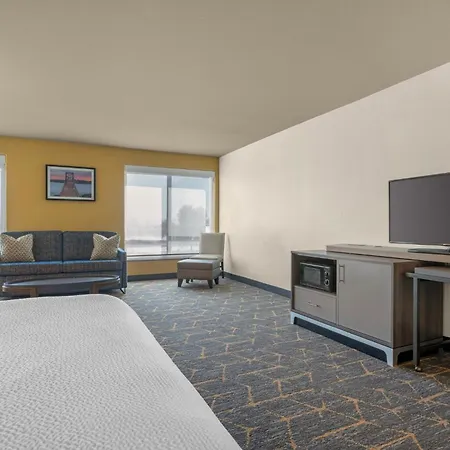Holiday Inn & Suites Oakland - Airport By Ihg-2